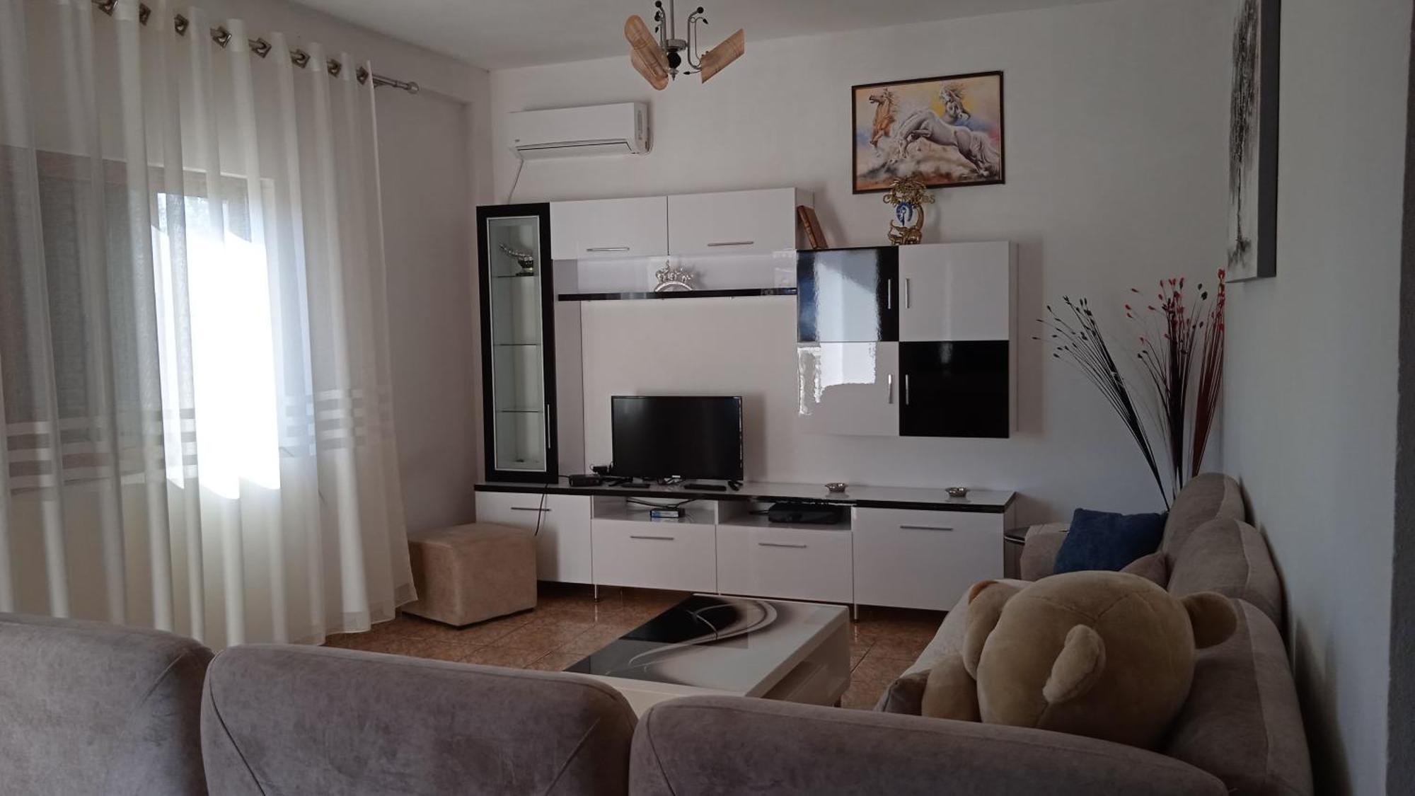 Apart-hotel Arsen Sarandë